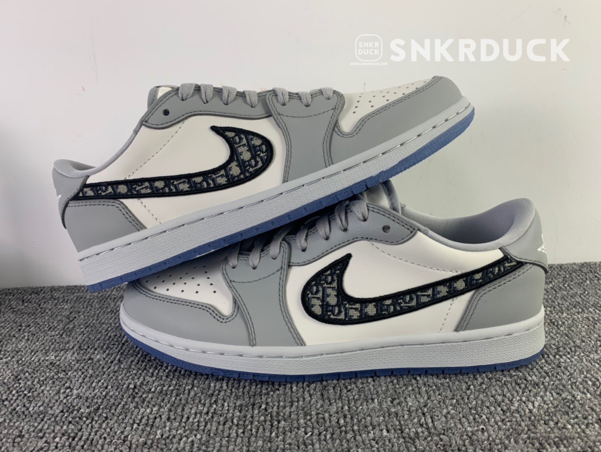 Dior × Nike Air Jordan 1 Low OG Wolf Grey/Black-Sail-White ディオール × ナイキ  エアジョーダン1 ロー OG ウルフ グレー/ブラック-セイル-ホワイト CN8608-002